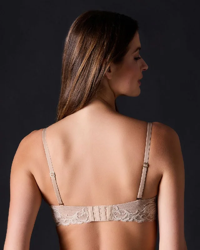 Feathers Strapless Plunge Bra