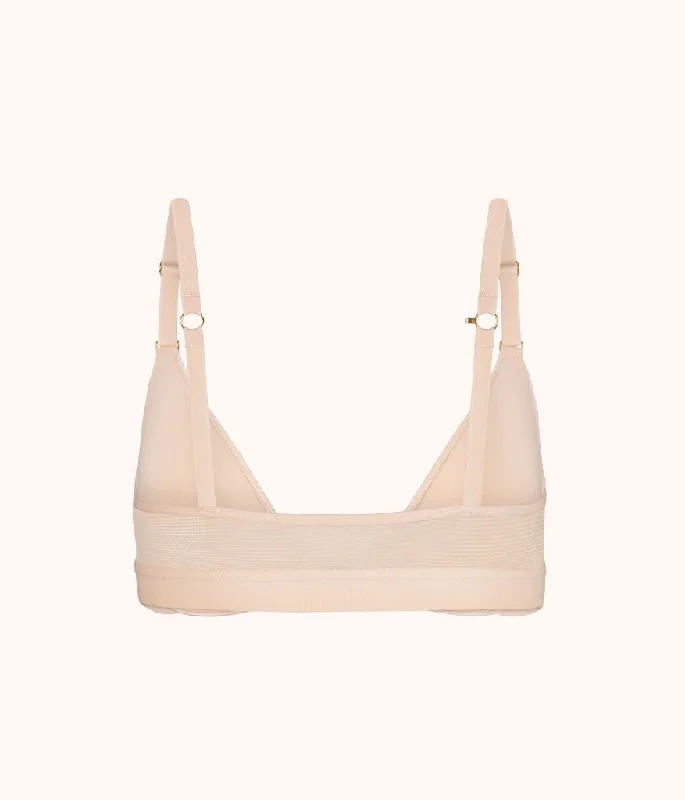 The Front Close No-Wire Bra: Toasted Almond The Front Close No-Wire Bra: Toasted Almond